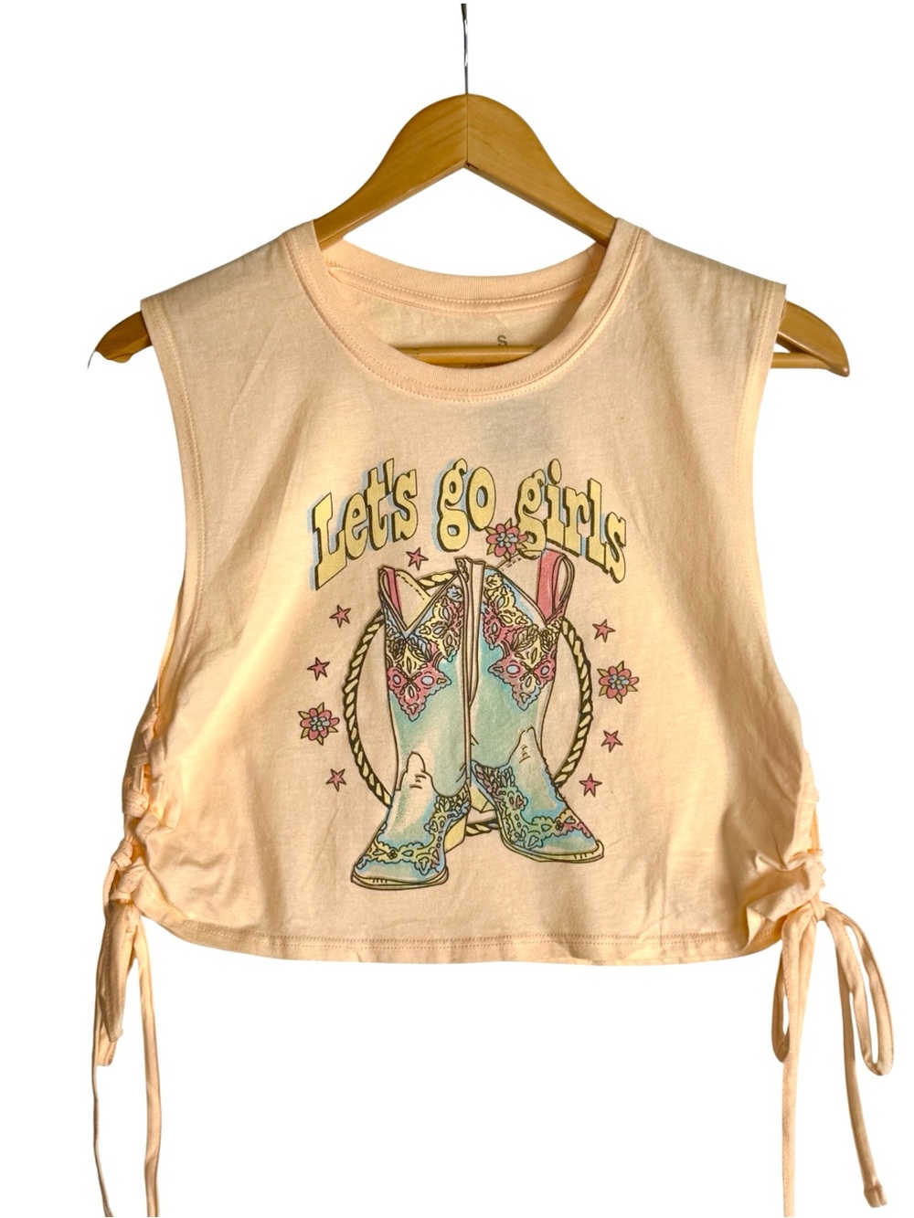 Goodie Two Sleeves graphic peach cropped sleeveless tank top SMALL - NWT